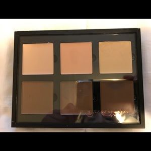 Anastasia Beverly Hills contour kit